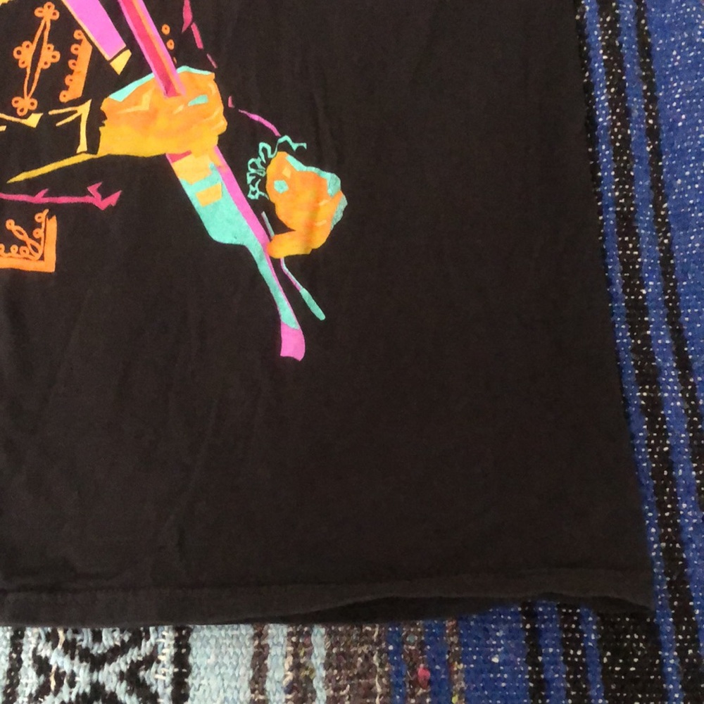 Jimi Hendrix Tee Shirt - Picture 8 of 13